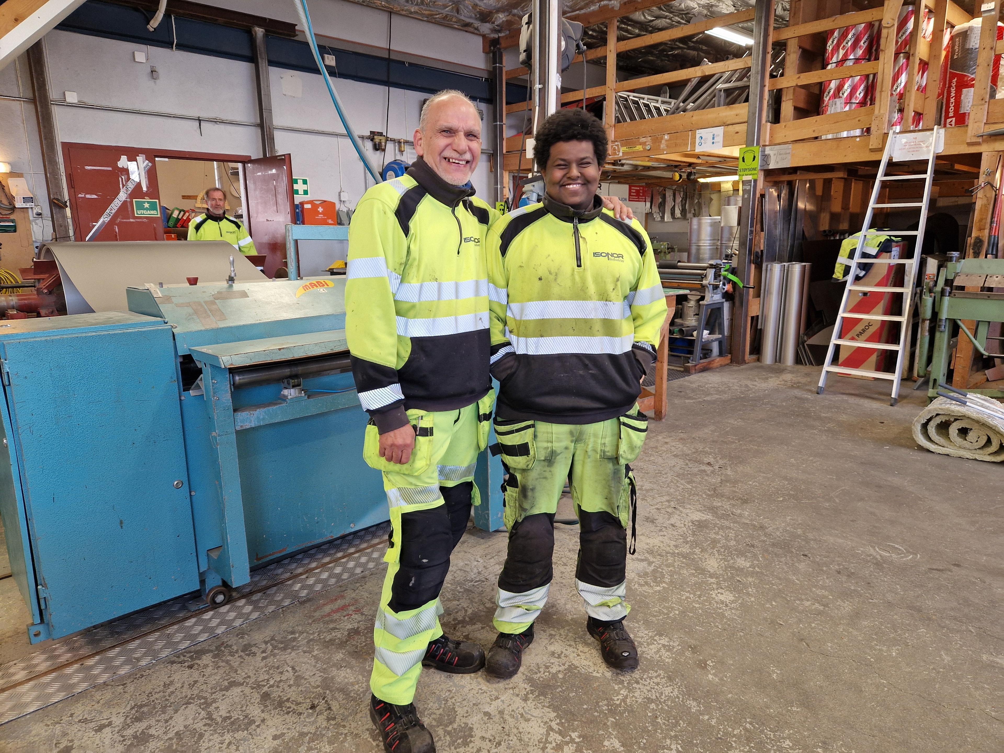 Carlos Dorich, Ibrahim Ismail (lærling på isolasjon), (Steinar Bisseth i døråpningen).